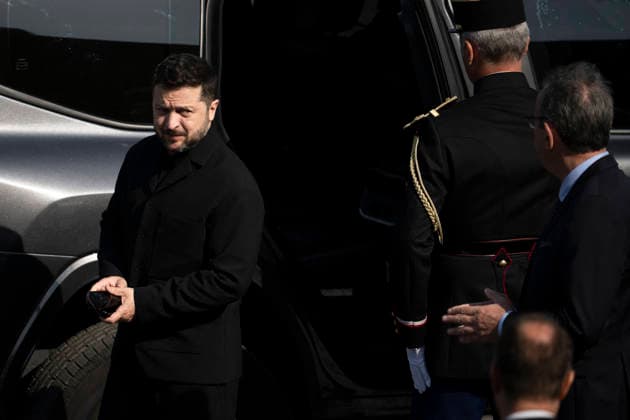 Bastille Day Parade - Place de la Concorde - Paris Volodymyr Zelensky during the annual Bastille Day military parade on the Champs-Elysees Avenue in Paris on July 14, 2026. Photo by Eliot Blondet ABACAPRESS.COM Paris France France  Copyright: xBlondetxEliot ABACAx