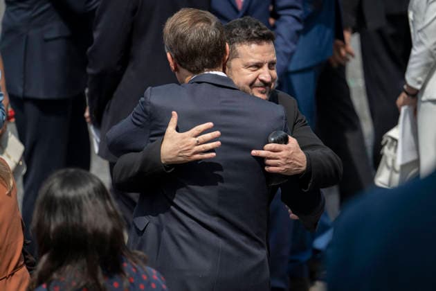 Bastille Day Parade - Place de la Concorde - Paris Volodymyr Zelensky and French President Emmanuel Macron during the annual Bastille Day military parade on the Champs-Elysees Avenue in Paris on July 14, 2026. Photo by Eliot Blondet ABACAPRESS.COM Paris France France  Copyright: xBlondetxEliot ABACAx