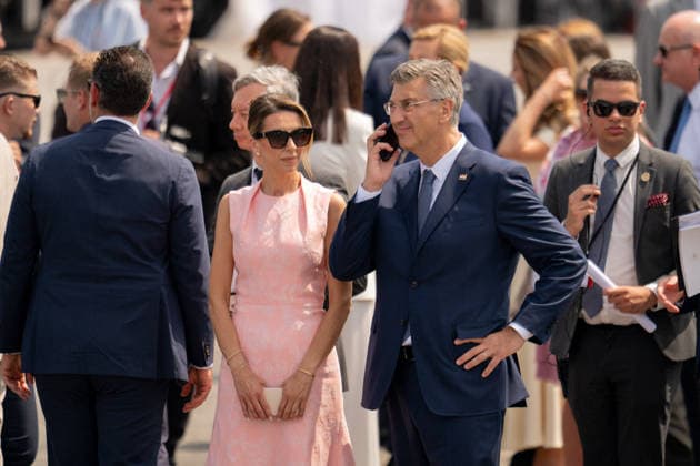Bastille Day Parade - Place de la Concorde - Paris Croatia s Prime Minister Andrej Plenkovic and his wife Ana Maslac Plenkovic during the annual Bastille Day military parade on the Champs-Elysees Avenue in Paris on July 14, 2026. Photo by Alexis Jumeau ABACAPRESS.COM. Paris France  Copyright: xJumeauxAlexis ABACAx
