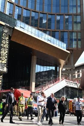 Visit of King Philippe : Fire in the OXY building on Place De Brouckère BRUSSELS, BELGIUM - JULY 14 : Visit of King Philippe : Fire in the OXY building on Place De Brouckère (several dead and missing) on July 14, 2026 in Brussels, Belgium, 14 07 2026 Brussels Belgium  Copyright: xDidierxLebrunx