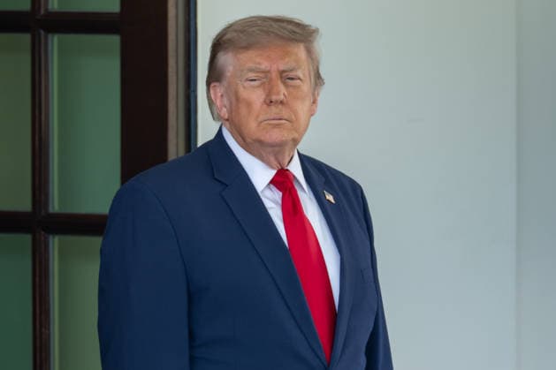 July 14, 2026, Washington, District Of Columbia, United States: U.S. President DONALD TRUMP welcomes Iraqi Prime Minister MOHAMMED SHIA AL SUDANI to the White House ahead of a bilateral meeting between the two leaders. Washington United States  - ZUMAk206 20260714_znp_k206_003 Copyright: xMattxKaminskyx
