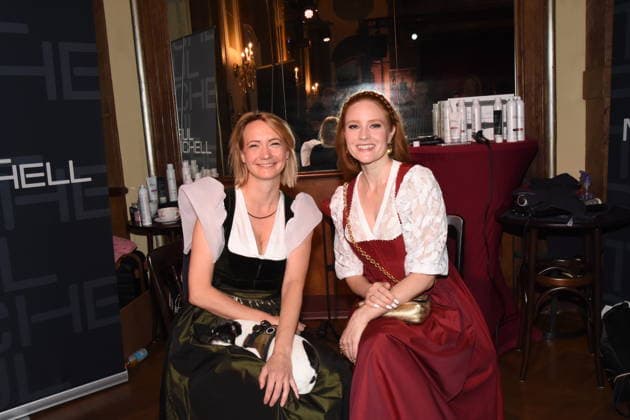 Eileen Popielaty PR Angermaier Tracht Barbara Meier Model Muenchen 14.07.2026 Silbersaal des Deutschen Theater Vorstellung der diesjaehrigen Wiesn-Barbara Meier praesentiert ihre nachhaltige Dirndl Kollektion - Angermaier X Greenline by Barbara Meier. Foto Muenchen *** Eileen Popielaty, PR, Angermaier, Traditional Costume, Barbara Meier, Model, Munich, July 14, 2026, Silbersaal at the Deutsches Theater, Presentation of this year’s Oktoberfest, Barbara Meier presents her sustainable dirndl collection, Angermaier X Greenline by Barbara Meier, Photo: Munich