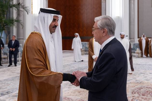 Qatar emir receives condolences at Lusail Palace Qatar s Emir Sheikh Tamim bin Hamad Al Thani receives delegations offering condolences following the death of former Emir Sheikh Hamad bin Khalifa Al Thani at Lusail Palace in Doha, Qatar, on July 14, 2026. The delegations included heads of state, official representatives, and senior officials paying their respects. Photo by Emiri Diwan Office apaimages Doha Doha Qatar 140726_Qatar_QPO_00(16) Copyright: xapaimagesxEmirixDiwanxOfficex xapaimagesx