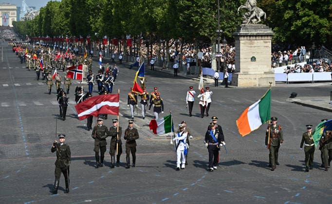 Illustration: Military parade on July 14, 2026, on the Avenue des Champs-Élysées in Paris. Liewig Jacovides, Bestimage. Military parade on July 14, 2026, on the Avenue des Champs-Élysées in Paris, France  Copyright: xJacovidesx xLiewigx xBestimagexJacovidesx xLiewigx xBestimagex