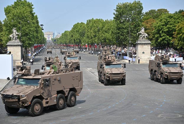 Illustration: Military parade on July 14, 2026, on the Avenue des Champs-Élysées in Paris. Liewig Jacovides, Bestimage. Military parade on July 14, 2026, on the Avenue des Champs-Élysées in Paris, France  Copyright: xJacovidesx xLiewigx xBestimagexJacovidesx xLiewigx xBestimagex