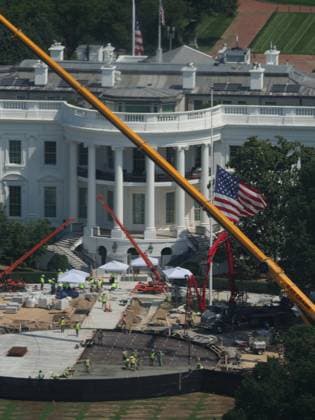 WASHINGTON, D.C. - JULY 14: View of the White House Helipad Construction on July 14, 2026 in Washington, D.C. Copyright: xmpi34x