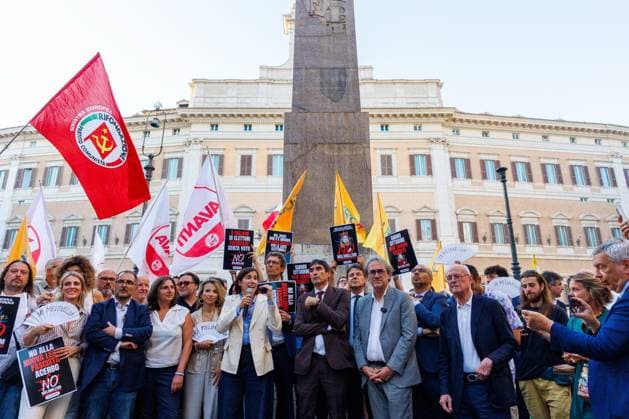 July 14, 2026, Rome, Roma, Italy: Opposition leaders participate in the sit-in oo¡ooeÃ¢oeoÂ¤Ã¢oeÃ¢¢˜The Night of Democracyoo¡ooeÃ¢oeoÂ¤Ã¢oeÃ¢¢˜ against the reform of the electoral law in the photo Elly Schlein, Angelo Bonelli, Giuseppe Conte, Nicola Fratoianni Riccardo Magi Rome, 14 07 26 Rome Italy  - ZUMAa289 20260714_zia_a289_163 Copyright: xFrancescoxFotiax xAgfx