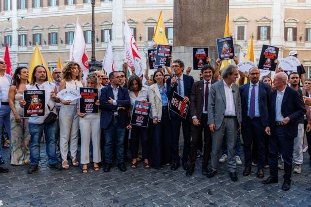 July 14, 2026, Rome, Roma, Italy: Opposition leaders participate in the sit-in oo¡ooeÃ¢oeoÂ¤Ã¢oeÃ¢¢˜The Night of Democracyoo¡ooeÃ¢oeoÂ¤Ã¢oeÃ¢¢˜ against the reform of the electoral law in the photo Elly Schlein, Angelo Bonelli, Giuseppe Conte, Nicola Fratoianni Riccardo Magi Rome, 14 07 26 Rome Italy  - ZUMAa289 20260714_zia_a289_166 Copyright: xFrancescoxFotiax xAgfx