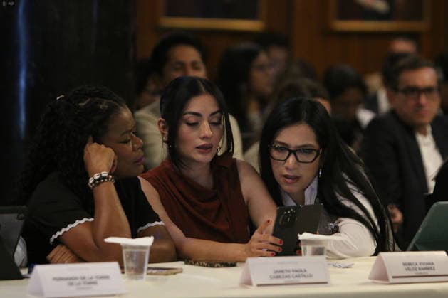 Quito, Tuesday, July 14, 2026: Meeting of the Oversight Committee to present evidence for the impeachment trial of former Minister Inés Manzano, who appeared remotely, in the Transito Amaguana Paola Cabezas Room, Viviana Veloz, Noemi Cabrera Photos: API Rolando Enriquez Quito, Pichincha, Ecuador 20260714 233324 6a56a87191964 1002131873 Copyright: xROLANDOxENRIQUEZx