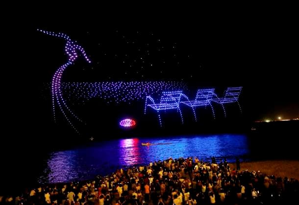 CEREMONY IN HONOR OF THE VICTIMS OF THE NICE ATTACKS PHOTOPQR NICE MATIN Dylan Meiffret Nice July 14, 2026 10 years after the July 14, 2016, Nice attack, a drone show and 86 beams of light illuminating the Promenade des Anglais Nice, July 14, 2026—10 years later—a ceremony paying tribute to the victims of the Nice attack on July 14, 2016 Nice, France  Copyright: xPHOTOPQR NICExMATIN MAXPPPxDylanxMeiffretx 20260714NIM8143 20260714NIM8143