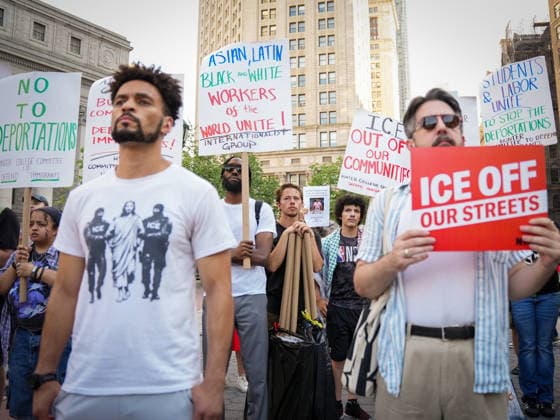 New York, NY July 14: Incoming U.S. Representative Brad Lander joins demonstrators at Foley Square in Lower Manhattan during a rally protesting two fatal shootings involving U.S. Immigration and Customs Enforcement (ICE) agents earlier this week on July 14, 2026. Credit: AdMedia USA  - ZUMAa123 20260714_zaa_a123_009 Copyright: xXavierxDiazx
