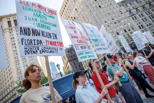 July 14, 2026, New York, New York, USA: Protesters gather and demand justice for Lorenzo Salgado Araujo, 52, a man shot and killed by Immigration and Customs Enforcement (ICE). Protesters call for a full investigation into the fatal shooting and demand an end to local collaboration with ICE. New York USA  - ZUMAh182 20260714_znp_h182_004 Copyright: xMatthewxHoenx