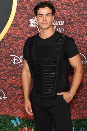 LOS ANGELES, CALIFORNIA - JULY 14: Joel Oulette at the premiere of The Disney Channel s Descendants: Wicked Wonderland at Academy Museum of Motion Pictures on July 14, 2026 in Los Angeles, California. Credit: USA  - ZUMAa123 20260714_zaa_a123_072 Copyright: xAdMediax