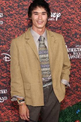 LOS ANGELES, CALIFORNIA - JULY 14: Boo Boo Stewart at the premiere of The Disney Channel s Descendants: Wicked Wonderland at Academy Museum of Motion Pictures on July 14, 2026 in Los Angeles, California. Credit: USA  - ZUMAa123 20260714_zaa_a123_098 Copyright: xAdMediax