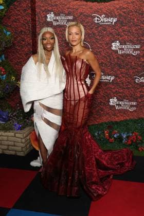 LOS ANGELES, CALIFORNIA - JULY 14: Brandy Norwood & Rita Ora at the premiere of The Disney Channel s Descendants: Wicked Wonderland at Academy Museum of Motion Pictures on July 14, 2026 in Los Angeles, California. Credit: USA  - ZUMAa123 20260714_zaa_a123_117 Copyright: xAdMediax