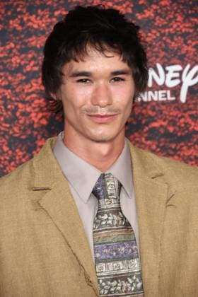 LOS ANGELES, CALIFORNIA - JULY 14: Boo Boo Stewart at the premiere of The Disney Channel s Descendants: Wicked Wonderland at Academy Museum of Motion Pictures on July 14, 2026 in Los Angeles, California. Credit: USA  - ZUMAa123 20260714_zaa_a123_179 Copyright: xAdMediax