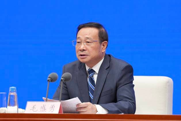 BEIJING, CHINA - JULY 15: Mao Shengyong, Deputy Commissioner of the China National Bureau of Statistics, attends a press conference held by the State Council Information Office (SCIO) on China s economic performance in H1 2026 on July 15, 2026 in Beijing, China.  Copyright: xVCGx 111654403028