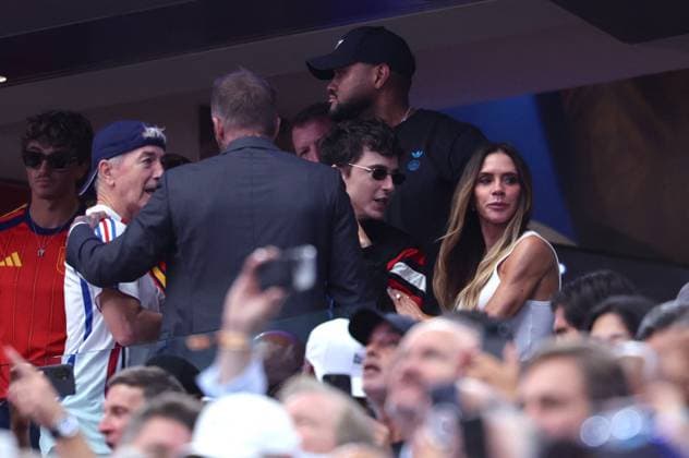 2026 World Cup - Timothee Chalamet At France v Spain Marc Chalamet, Timothee Chalamet and Victoria Beckham attend the semi-final France vs Spain during FIFA World Cup 2026 in Dallas, TX on July 14, 2026. Photo by Charles Guerin ABACAPRESS.COM Dallas TX United States  Copyright: xGuerinxCharles ABACAx