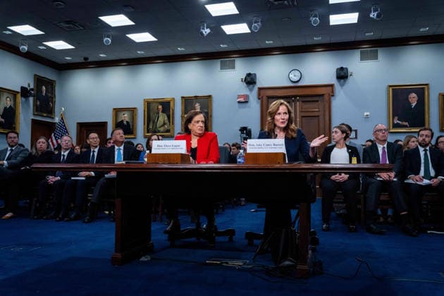 July 14, 2026, Washington, District Of Columbia, USA: Associate Justice of the Supreme Court Elena Kagan and Associate Justice of the Supreme Court Amy Coney Barrett testify before the US House Committee on Appropriations in Washington, DC, USA, on Tuesday, July 14, 2026 Washington USA - ZUMAs152 20260714_faa_s152_100 Copyright: xEmilyxAlffx