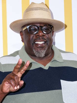 The Whoopi Monologues Opening Night MANHATTAN, NEW YORK CITY, NEW YORK, USA - JULY 13: Cedric The Entertainer arrives at The Whoopi Monologues Opening Night held at the Mitzi E. Newhouse Theater at the Lincoln Center Theater at the Lincoln Center for the Performing Arts on July 13, 2026 in Manhattan, New York City, New York, United States. New York City Mitzi E. Newhouse Theater at the Lincoln Center Theater at the Lincoln Center for the Performing Arts New York United States Copyright: xImagexPressxAgencyx