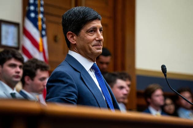 Kevin Warsh on The Federal Reserve’s Semi-Annual Monetary Policy Report Kevin Warsh, Chair of the Board of Governors of the Federal Reserve System, testifies before the US House Committee on Financial Services in Washington, DC, USA, on Tuesday, July 14, 2026. Photo by Emily Alff CNP ABACAPRESS.COM Washington District of Columbia United States  Copyright: xCNP ABACAx