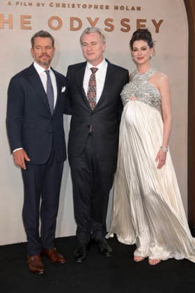 Matt Damon, Christopher Nolan und Anne Hathaway bei der Premiere des Kinofilms The Odyssey Die Odyssee im AMC Lincoln Square Theater. New York, 14.07.2026 *** Matt Damon, Christopher Nolan, and Anne Hathaway at the premiere of the movie *The Odyssey* at the AMC Lincoln Square Theater in New York, July 14, 2026 Foto:xJ.xShorex xFuturexImagex odyssey_ny_6817