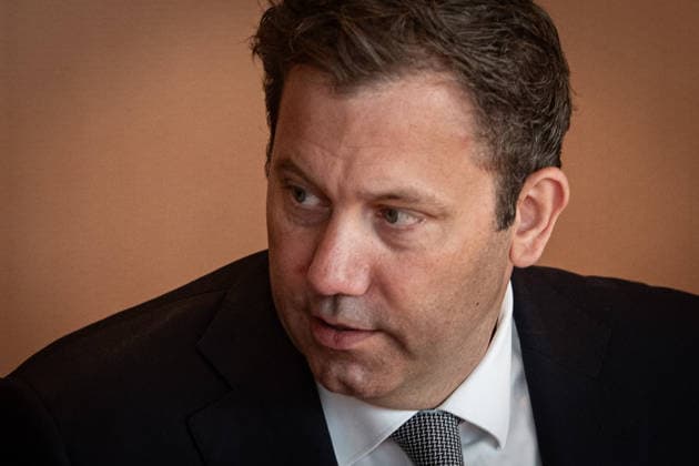 Berlin, Kabinettssitzung der Bundesregierung Kabinettssitzung der Bundesregierung am 15.07.2026 im Bundeskanzleramt in Berlin. Im Bild: Lars Klingbeil (Vizekanzler, Finanzminister, SPD) Berlin Bundeskanzleramt Berlin Deutschland *** Berlin, Federal Government Cabinet Meeting Federal Government Cabinet Meeting on July 15, 2026, at the Federal Chancellery in Berlin Pictured: Lars Klingbeil, Vice Chancellor and Minister of Finance, SPD Berlin, Federal Chancellery, Berlin, Germany