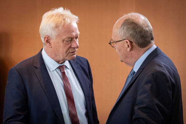 Berlin, Kabinettssitzung der Bundesregierung Kabinettssitzung der Bundesregierung am 15.07.2026 im Bundeskanzleramt in Berlin. Im Bild: Alois Rainer (Bundesminister für Ernährung und Landwirtschaft, CSU) Berlin Bundeskanzleramt Berlin Deutschland *** Berlin, Federal Government Cabinet Meeting Federal Government Cabinet Meeting on July 15, 2026, at the Federal Chancellery in Berlin Pictured: Alois Rainer, Federal Minister of Food and Agriculture (CSU), Berlin, Federal Chancellery, Berlin, Germany