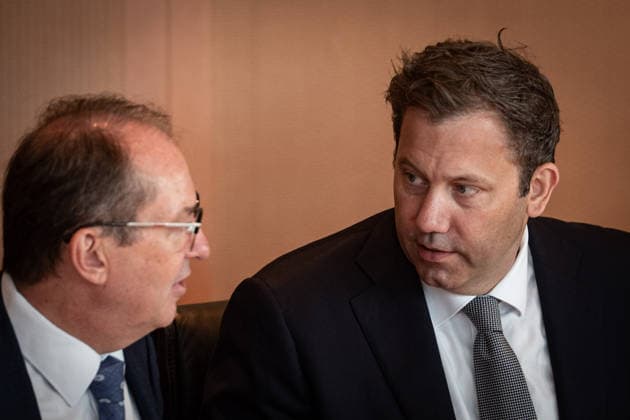 Berlin, Kabinettssitzung der Bundesregierung Kabinettssitzung der Bundesregierung am 15.07.2026 im Bundeskanzleramt in Berlin. Im Bild: Alexander Dobrindt (Bundesminister des Innern, CSU) und Lars Klingbeil (Vizekanzler, Finanzminister, SPD) Berlin Bundeskanzleramt Berlin Deutschland *** Berlin, Federal Government Cabinet Meeting Federal Government Cabinet Meeting on July 15, 2026, at the Federal Chancellery in Berlin Pictured: Alexander Dobrindt, Federal Minister of the Interior (CSU), and Lars Klingbeil, Vice Chancellor and Minister of Finance (SPD) Berlin, Federal Chancellery, Berlin, Germany
