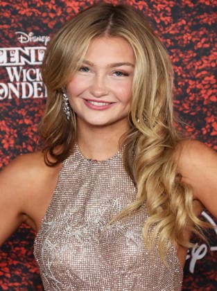 Disney Channel Original Movie Premiere - LA Kenzie Yolles, At The Los Angeles Premiere Of Disney Channel Original Movie Descendants: Wicked Wonderland At The Academy Museum of Motion Pictures In Los Angeles CA, USA on July 14 , 2026. Photo by Fati S ABACAPRESS.COM Los Angeles CA United States  Copyright: xFatixSadou ABACAPRESS.COMx