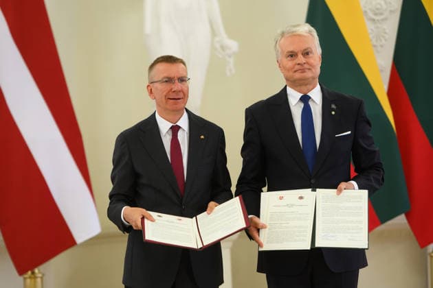 Gitanas Nauseda - Edgars Rinkvics meeting in Vilnius VILNIUS, LITHUANIA - JULY 15: Lithuanian President Gitanas Nauseda meets with Latvian President Edgars Rinkevics during his state visit to Vilnius, Lithuania on July 15, 2026. The leaders discussed regional security, defense cooperation, support for Ukraine, energy projects and the development of bilateral economic ties. Lithuania and Latvia signed a declaration confirming their strategic partnership and common priorities in security and other key areas. The visit marks the 35th anniversary of the restoration of diplomatic relations between the two Baltic states. Yauhen Yerchak Anadolu Vilnius Lithuania. Editorial use only. Please get in touch for any other usage.  Copyright: x2026xAnadoluxYauhenxYerchakx