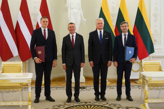 Gitanas Nauseda - Edgars Rinkvics meeting in Vilnius VILNIUS, LITHUANIA - JULY 15: Lithuanian President Gitanas Nauseda meets with Latvian President Edgars Rinkevics during his state visit to Vilnius, Lithuania on July 15, 2026. The leaders discussed regional security, defense cooperation, support for Ukraine, energy projects and the development of bilateral economic ties. Lithuania and Latvia signed a declaration confirming their strategic partnership and common priorities in security and other key areas. The visit marks the 35th anniversary of the restoration of diplomatic relations between the two Baltic states. Yauhen Yerchak Anadolu Vilnius Lithuania. Editorial use only. Please get in touch for any other usage.  Copyright: x2026xAnadoluxYauhenxYerchakx