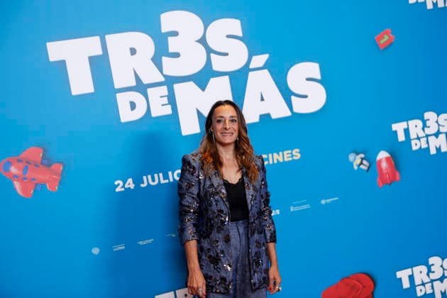 July 15, 2026, Madrid, Madrid, Spain: Actress RAQUEL GUERRERO poses for the media during the photocall presenting the new family comedy Tres de mas at the Urso Hotel. The film follows the story of Julia and Ernesto, a successful couple enjoying a child-free life until they suddenly wake up with three kids calling them mom and dad, forcing them to learn parenthood overnight while discovering the origin of the children. Madrid Spain - ZUMAo127 20260715_zep_o127_056 Copyright: xHugoxOrtunox