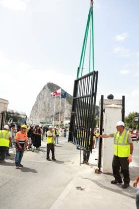 Pedro Sánchez attends the demolition of the Gibraltar Fence demolition of the Gibraltar Fence July 15, 2026, in La Línea de la Concepción, Cádiz, Andalusia, Spain The fence separating Gibraltar from Spain has been, for more than a century, the symbol of the division between the British colony and the surrounding Campo de Gibraltar region, even serving as a literal barrier during the Franco era, but as of this Wednesday, it has become a thing of the past by virtue of the agreement reached between the United Kingdom and the European Union to facilitate the Rock’s relationship with the bloc following Brexit. JULY 15, 2026 Rocí La Línea de la Concepción, Cádiz La Línea de la Concepción, Cádiz Spain  Copyright: xRocioxRuzx 7665986