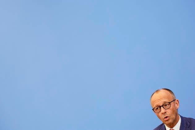 Friedrich Merz (CDU), Bundeskanzler, aufgenommen im Rahmen der Sommerpressekonferenz in der BPK in Berlin, 15.07.2026. Berlin Deutschland *** Friedrich Merz (CDU), Federal Chancellor, photographed during the summer press conference at the BPK in Berlin, July 15, 2026, Berlin, Germany Copyright: xFlorianxGaertnerx