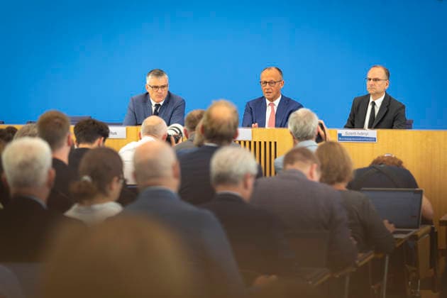 Friedrich Merz (CDU), Bundeskanzler, aufgenommen im Rahmen der Sommerpressekonferenz in der BPK in Berlin, 15.07.2026. Berlin Deutschland *** Friedrich Merz (CDU), Federal Chancellor, photographed during the summer press conference at the BPK in Berlin, July 15, 2026, Berlin, Germany Copyright: xFlorianxGaertnerx