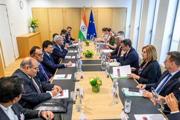 RECORD DATE NOT STATED Successful conclusion of the India-EU Free Trade Agreement Brussels Belgium , Jul 15 (ANI): Union Commerce and Industry Minister Piyush Goyal, along with External Affairs Minister S. Jaishankar, European Council President Antonio Costa, and Principal Scientific Adviser Ajay Kumar Sood, during the meeting of the India-EU Free Trade Agreement (FTA), in Brussels on Tuesday. (@PiyushGoyal X ANI Photo) Brussels Belgium Copyright: xANIx ANI_20260715041