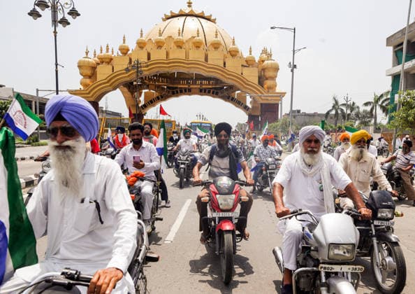 Kisan Mazdoor Sangharsh Committee protests against the proposed Indo- US Trade deal Amritsar, Jul 15 (ANI): Farmers from Kisan Mazdoor Sangharsh Committee take part in a motorcycle protest rally against the proposed Indo- US Trade deal, in Amritsar on Wednesday. (Raminder Pal Singh ANI Photo) Amritsar Punjab India Copyright: xANIx ANI_20260715129