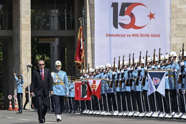 Turkish President Recep Tayyip Erdogan ANKARA, TURKIYE - JULY 15: Turkish President Recep Tayyip Erdogan (L) greets the ceremonial guard during the July 15 Democracy and National Unity Day commemoration program at the Grand National Assembly of Turkiye in Ankara, Turkiye, on July 15, 2026. Berke Bayur Anadolu Ankara Turkey. Editorial use only. Please get in touch for any other usage.  Copyright: x2026xAnadoluxBerkexBayurx