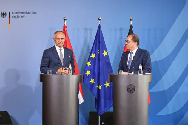 Berlin, Deutschland, 15.07.2026: Inneministerium: Statement mit dem österreichischen Innenminister: Gerhard Karner, Innenminister von Österreich und Bundesminister des Innern Alexander Dobrindt (CSU) *** Berlin, Germany, July 15, 2026 Statement by the Ministry of the Interior with Austrian Interior Minister Gerhard Karner and Federal Minister of the Interior Alexander Dobrindt (CSU) Copyright: xdtsxNachrichtenagenturx dts_127744