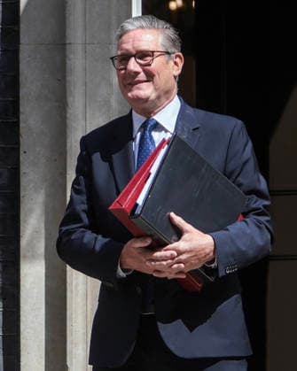 . 15 07 2026. London, United Kingdom. Prime Minister Keir Starmer Leaving For PMQs. Prime Minister Keir Starmer departs No10 Downing Street for PMQs at the House of Commons.  xMartynxWheatleyx xi-Imagesx IIM-26904-0012