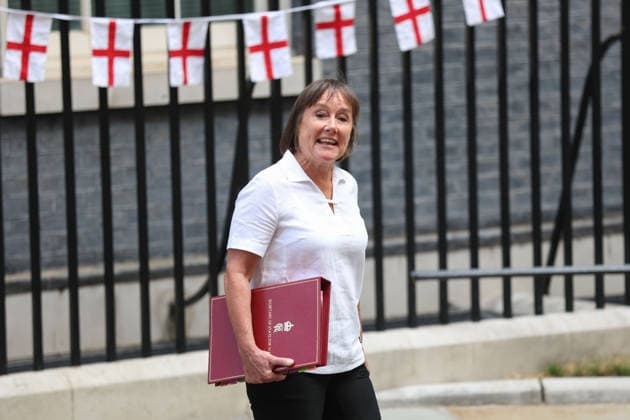 July 15, 2026, London, England, United Kingdom: British Wales Secretary JO STEVENS arrives in Downing Street ahead of a Cabinet meeting. London United Kingdom - ZUMAa279 20260715_zsp_a279_053 Copyright: xZeynepxDemirxAslimx
