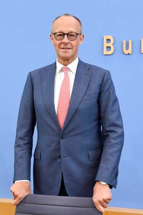 ABB BPK- Joachim - Friedrich Martin Josef Merz Bundeskanzler der Bundesrepublik Deutschland Bundesvorsitzender der CDU Politiker spricht ueber Aktuelle Themen der Innen- und Außenpolitik auf der BPK Bundespressekonferenz am 15.07.2026 in Berlin Berlin Deutschland *** ABB BPK Joachim Friedrich Martin Josef Merz, Chancellor of the Federal Republic of Germany and Federal Chairman of the CDU, speaks about current domestic and foreign policy issues at the BPK Federal Press Conference on July 15, 2026, in Berlin, Germany