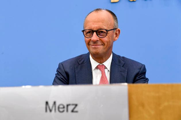 ABB BPK- Joachim - Friedrich Martin Josef Merz Bundeskanzler der Bundesrepublik Deutschland Bundesvorsitzender der CDU Politiker spricht ueber Aktuelle Themen der Innen- und Außenpolitik auf der BPK Bundespressekonferenz am 15.07.2026 in Berlin Berlin Deutschland *** ABB BPK Joachim Friedrich Martin Josef Merz, Chancellor of the Federal Republic of Germany and Federal Chairman of the CDU, speaks about current domestic and foreign policy issues at the BPK Federal Press Conference on July 15, 2026, in Berlin, Germany