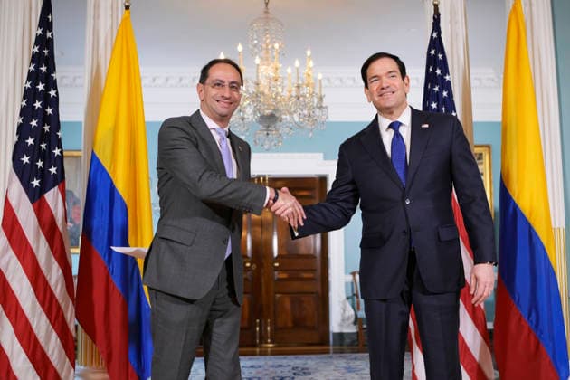 U.S. Secretary of State Marco Rubio (R) poses alongside Colombia’s vice president-elect, Jose Manuel Restrepo (L), prior to a meeting at the State Department in Washington, D.C., United States, 15 July 2026. Rubio welcomed Restrepo to a meeting in which the Donald Trump administration demonstrated its support for the future government of Colombia’s president-elect, Abelardo de la Espriella. Rubio Welcomes Colombia s Vice President-elect to Show Support for the New Government !ACHTUNG: NUR REDAKTIONELLE NUTZUNG!  Copyright: xLeninxNollyx USA2281 20260715-55020902914_1