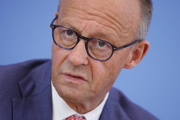 Bundeskanzler Friedrich Merz, Deutschland, Berlin, Bundespressekonferenz, Thema: Aktuelle Themen der Innen- und Außenpolitik *** Chancellor Friedrich Merz, Germany, Berlin, Federal Press Conference, Topic: Current Issues in Domestic and Foreign Policy