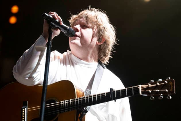 15.07.2026, Locarno, Piazza Grande, Moon and Stars, Lewis Capaldi Locarno Piazza Grande Ticino Switzerland *** July 15, 2026, Locarno, Piazza Grande, Moon and Stars, Lewis Capaldi, Locarno, Piazza Grande, Ticino, Switzerland Copyright: xJustPictures.ch AlexanderxRaemyx jp-de-AlRa-DSC07502