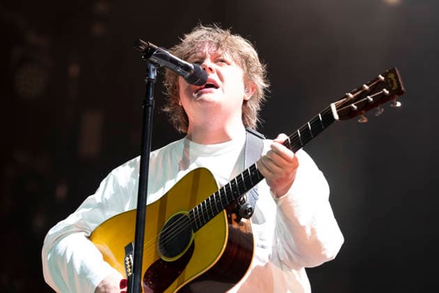 15.07.2026, Locarno, Piazza Grande, Moon and Stars, Lewis Capaldi Locarno Piazza Grande Ticino Switzerland *** July 15, 2026, Locarno, Piazza Grande, Moon and Stars, Lewis Capaldi, Locarno, Piazza Grande, Ticino, Switzerland Copyright: xJustPictures.ch AlexanderxRaemyx jp-de-AlRa-DSC07640