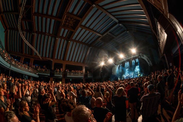 Die britische Progressive-Rock-Band Marillion tritt am 15. Juli 2026 im Haus Auensee in Leipzig auf. Zur aktuellen Besetzung auf der Tour gehören Sänger Steve Hogarth, Gitarrist Steve Rothery, Keyboarder Mark Kelly, Bassist Pete Trewavas, Schlagzeuger Ian Mosley sowie Percussionist Andy Gangadeen. Das Konzert ist Teil der Marillion Live 2026-Tour. Leipzig, Sachsen, Deutschland, 15. Juli 2026. Marillion Live Leipzig *** The British progressive rock band Marillion will perform at Haus Auensee in Leipzig on July 15, 2026. The current lineup for the tour includes singer Steve Hogarth, guitarist Steve Rothery, keyboardist Mark Kelly, bassist Pete Trewavas, drummer Ian Mosley, and percussionist Andy Gangadeen. The concert is part of the M