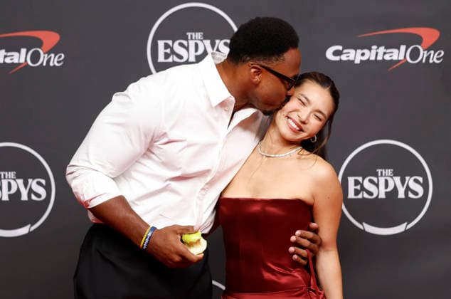 Myles Garrett holds an apple when arriving on the red carpet with Chloe Kim at the 2026 ESPY Awards at David H. Koch Theater at Lincoln Center on Wednesday, July 15, 2026 in New York City.  NYP20260715154 JOHNxANGELILLO
